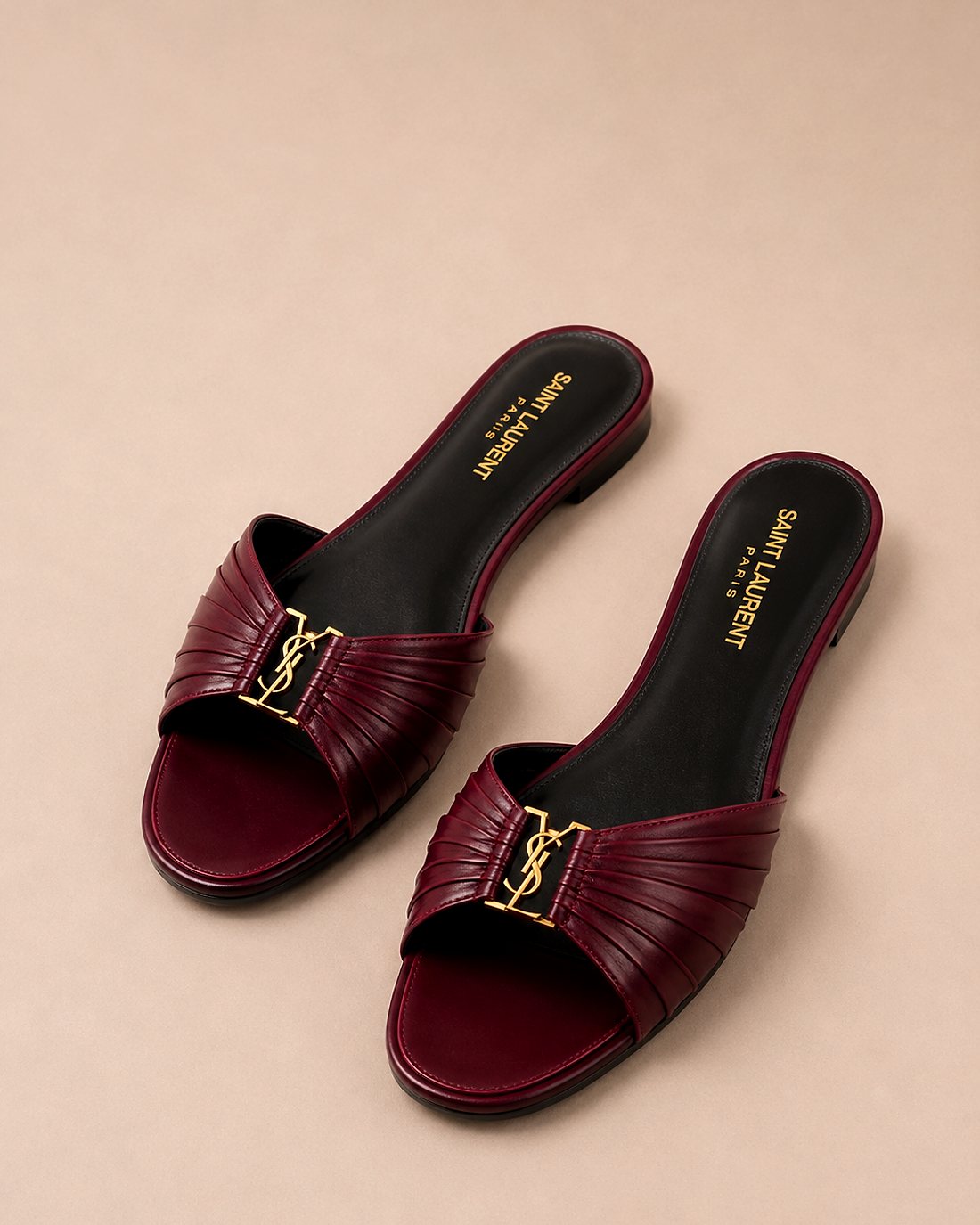 MADAME YSI Smooth Leather Slides — Zwart/Rood