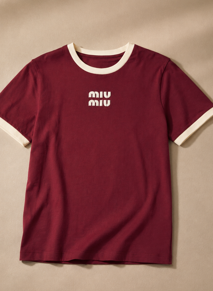 MADAME Miu Miu - T-Shirt Bordeaux