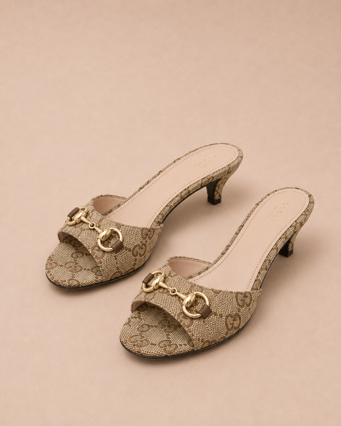 Gucci - Horsebit Heels Beige
